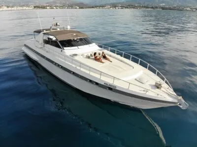 nina funtasea 1 Puerto Banus